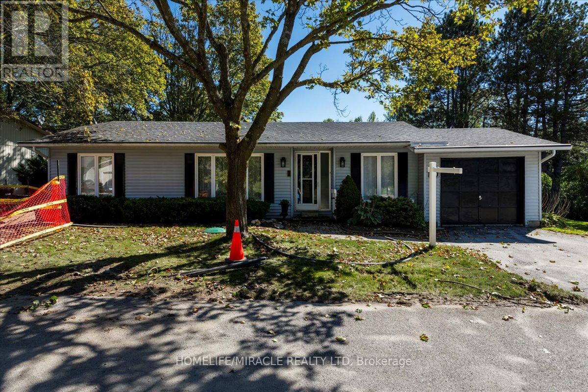 1 Tecumseth Pines Dr, New Tecumseth, ON L0G 1W0