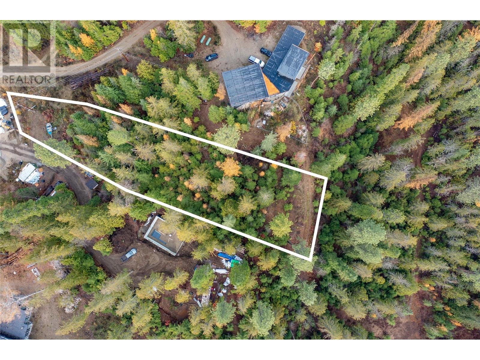 4018 Fumot Pl, Bonnington, BC V0G 2G3