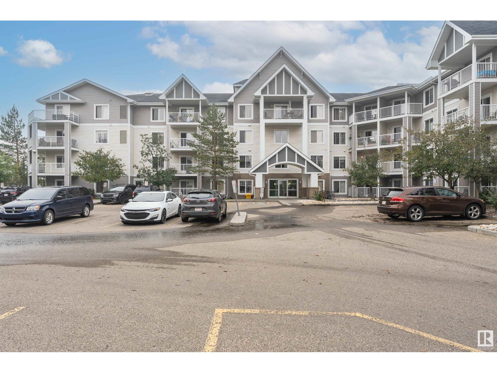 4403 23 Street Northwest #314, Edmonton, AB T6T 0E4