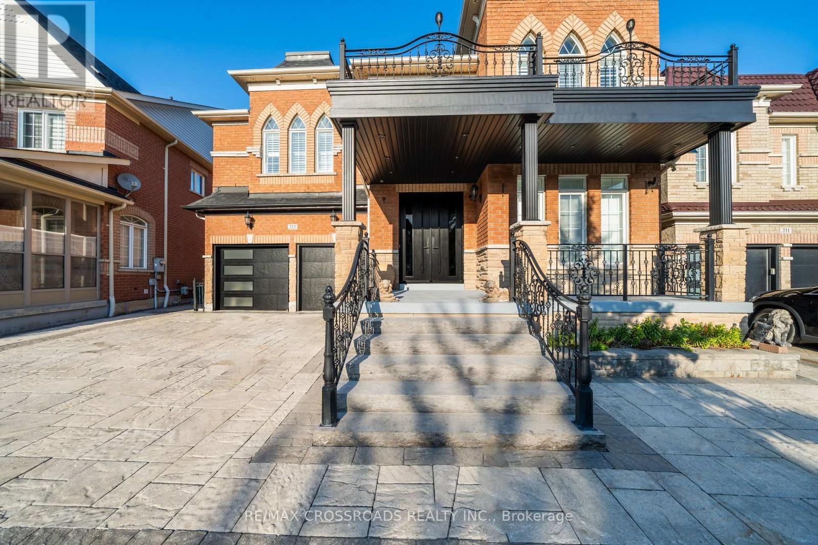 213 Riverwalk Dr, Markham, ON L6B 0G8