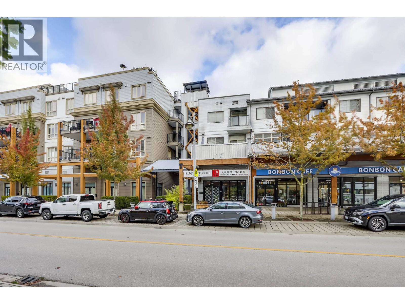 6077 London Road Unit 204, Richmond, BC V7E 6V5