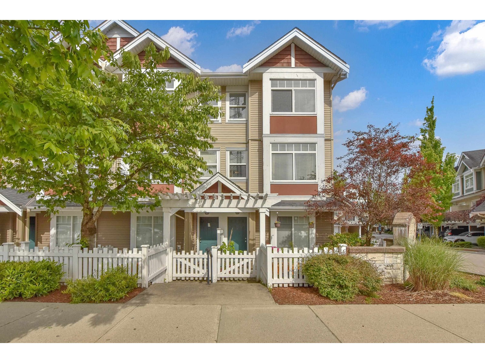 8676 158 Street Unit 7, Surrey, BC V4N 5W3