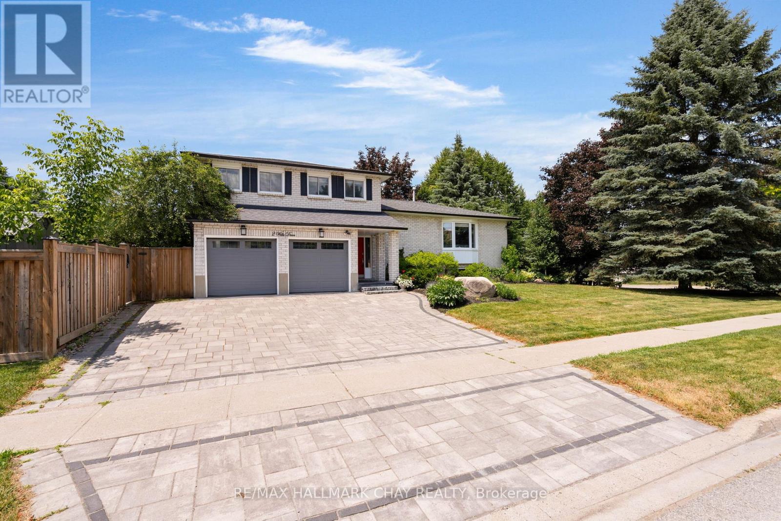 2 Willis Dr, New Tecumseth, ON L9R 1M4