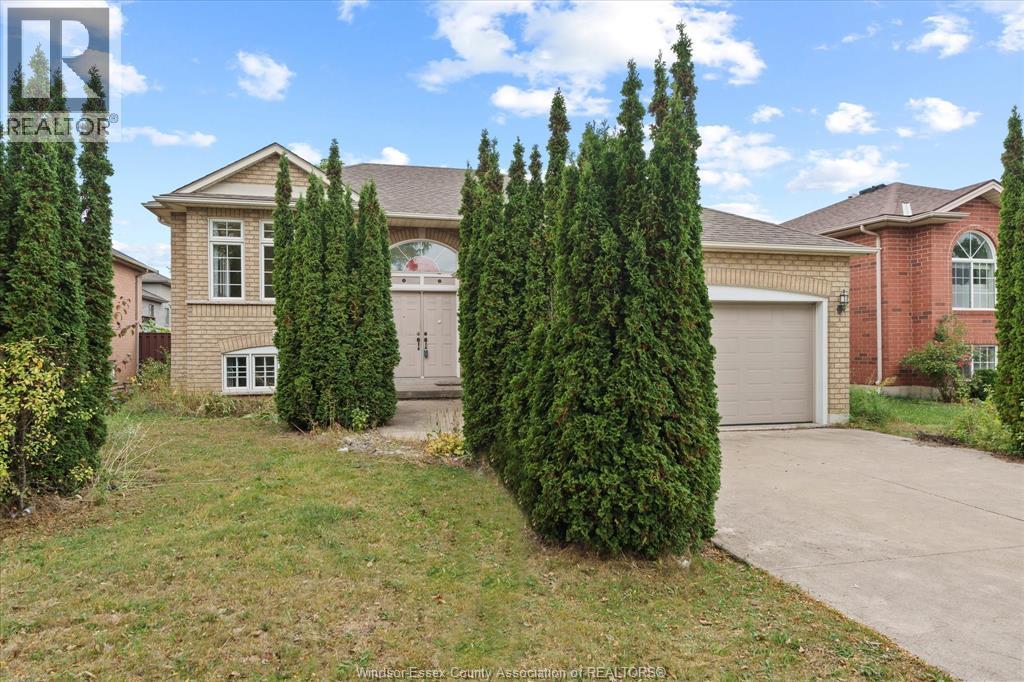 2253 Randolph Ave, Windsor, ON N9B 3V8