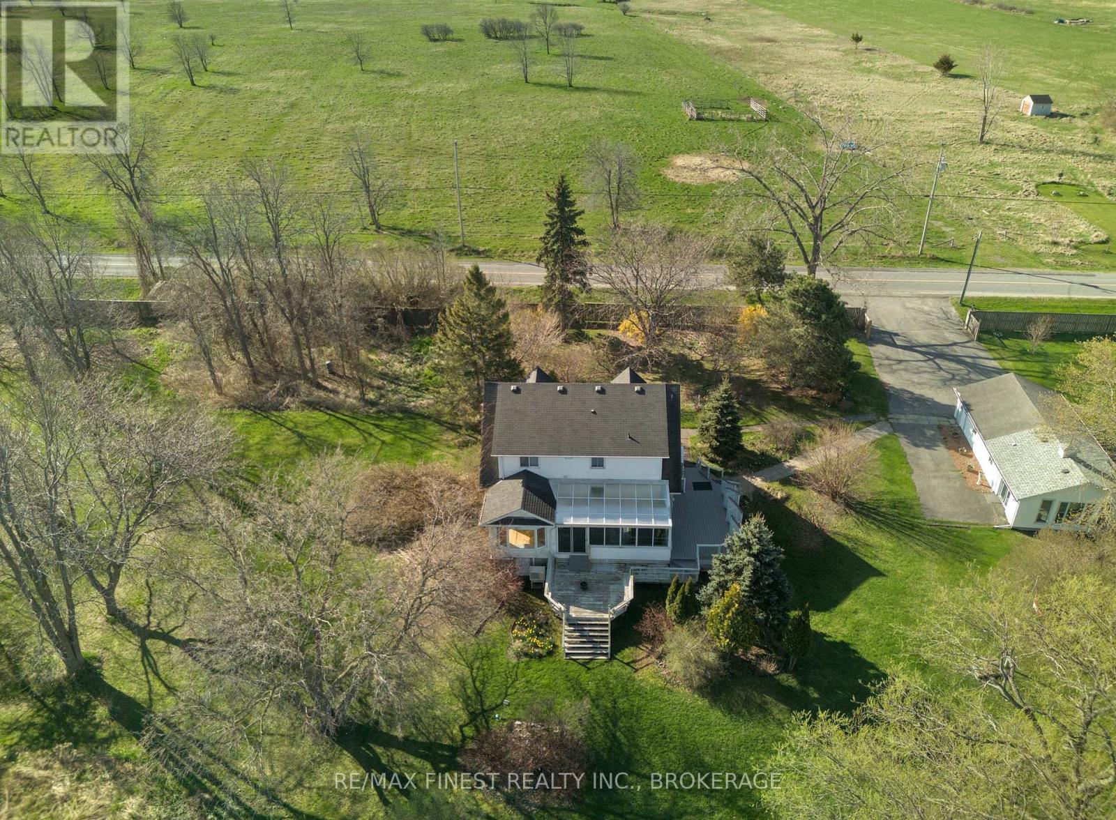 9820 Front Rd, Loyalist, ON K0H 2S0