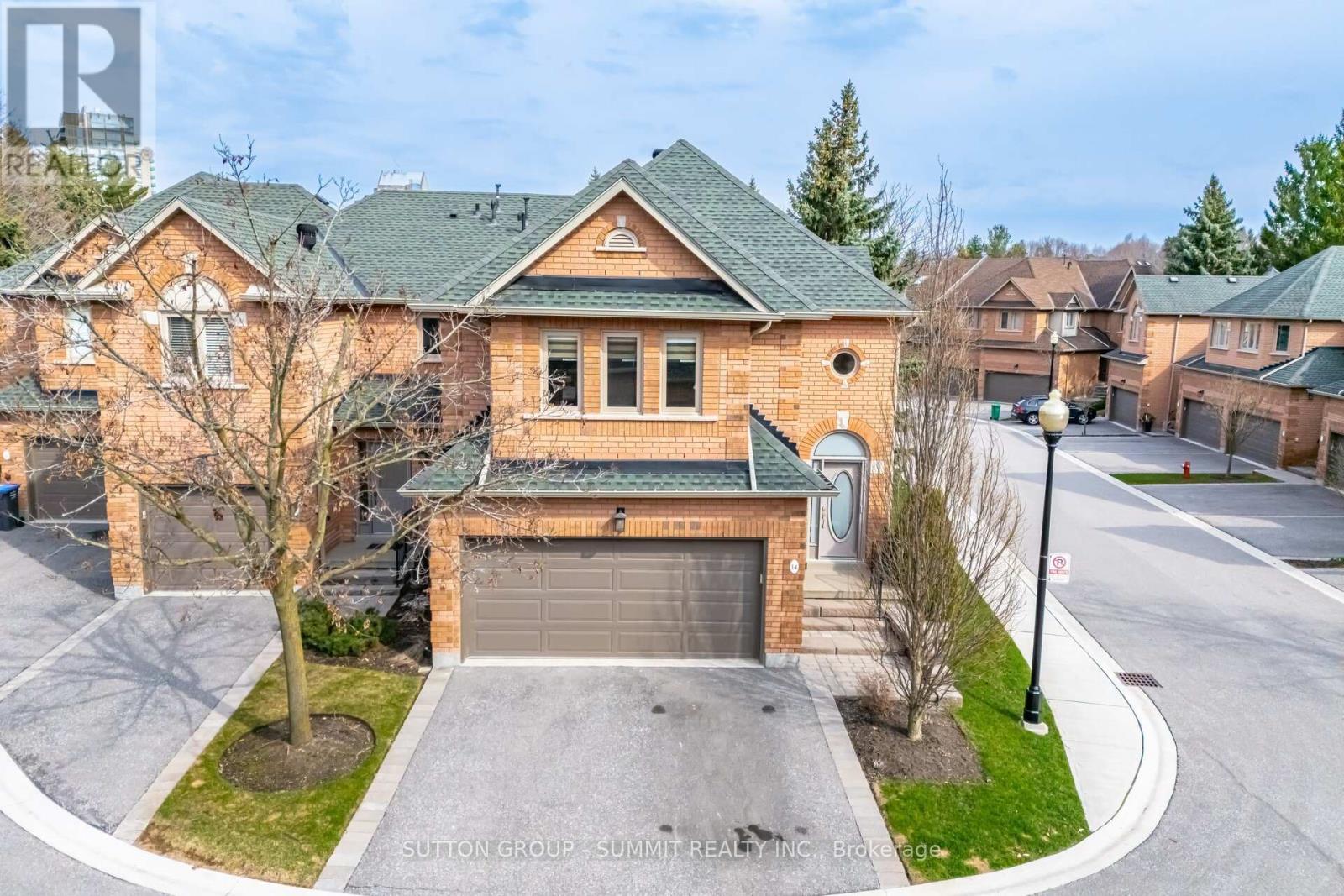 14 1905 Broad Hollow Gate, Mississauga, ON L5L 3T4