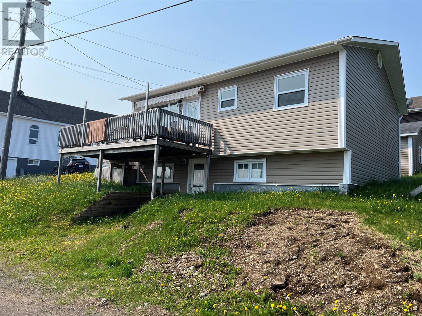 72 Main St, Robert's Arm, NL A0J 1R0