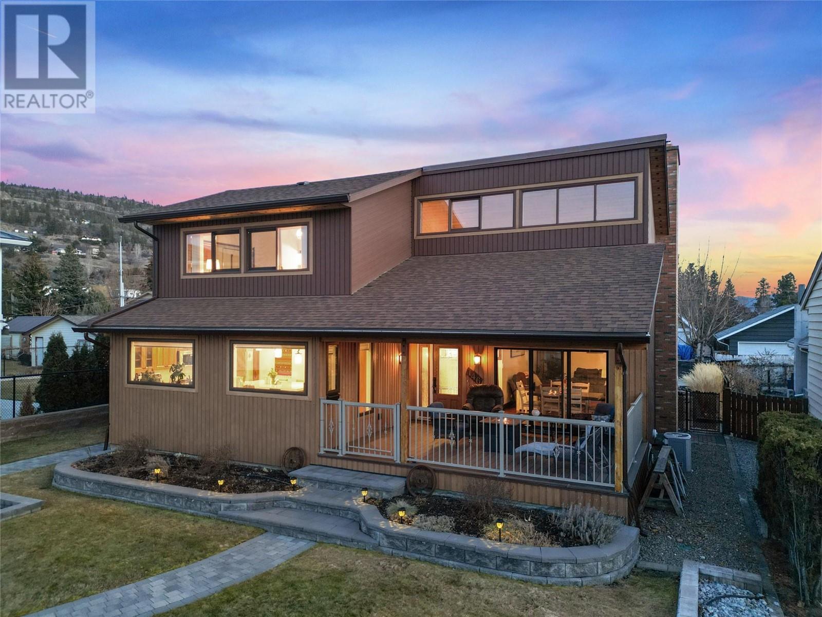 146 Yorkton Ave, Penticton, BC V2A 3V2