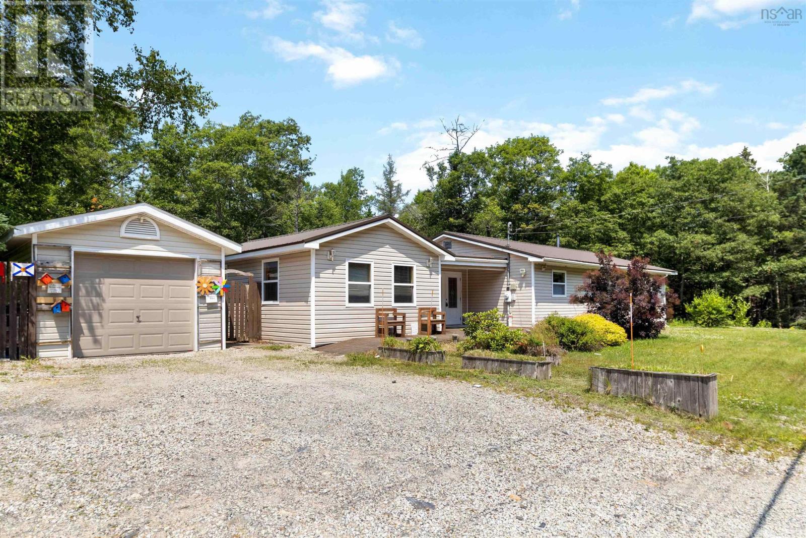 6736 Highway 3, Martins Point, NS B0J 2E0