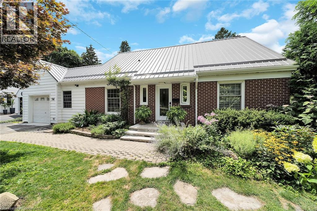 14 Simcoe Blvd, Simcoe, ON N3Y 3L5