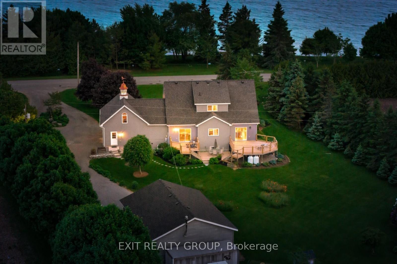 830 County Rd 20, Prince Edward County Wellington, ON K0K 3L0