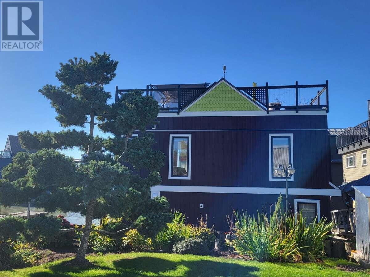 3473 W River Road Unit 1, Delta, BC V4K 5E9