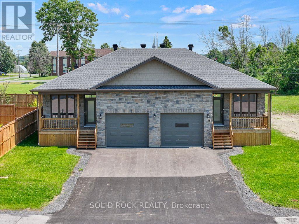 9 Billings Ave W, South Dundas, ON K0E 1K0