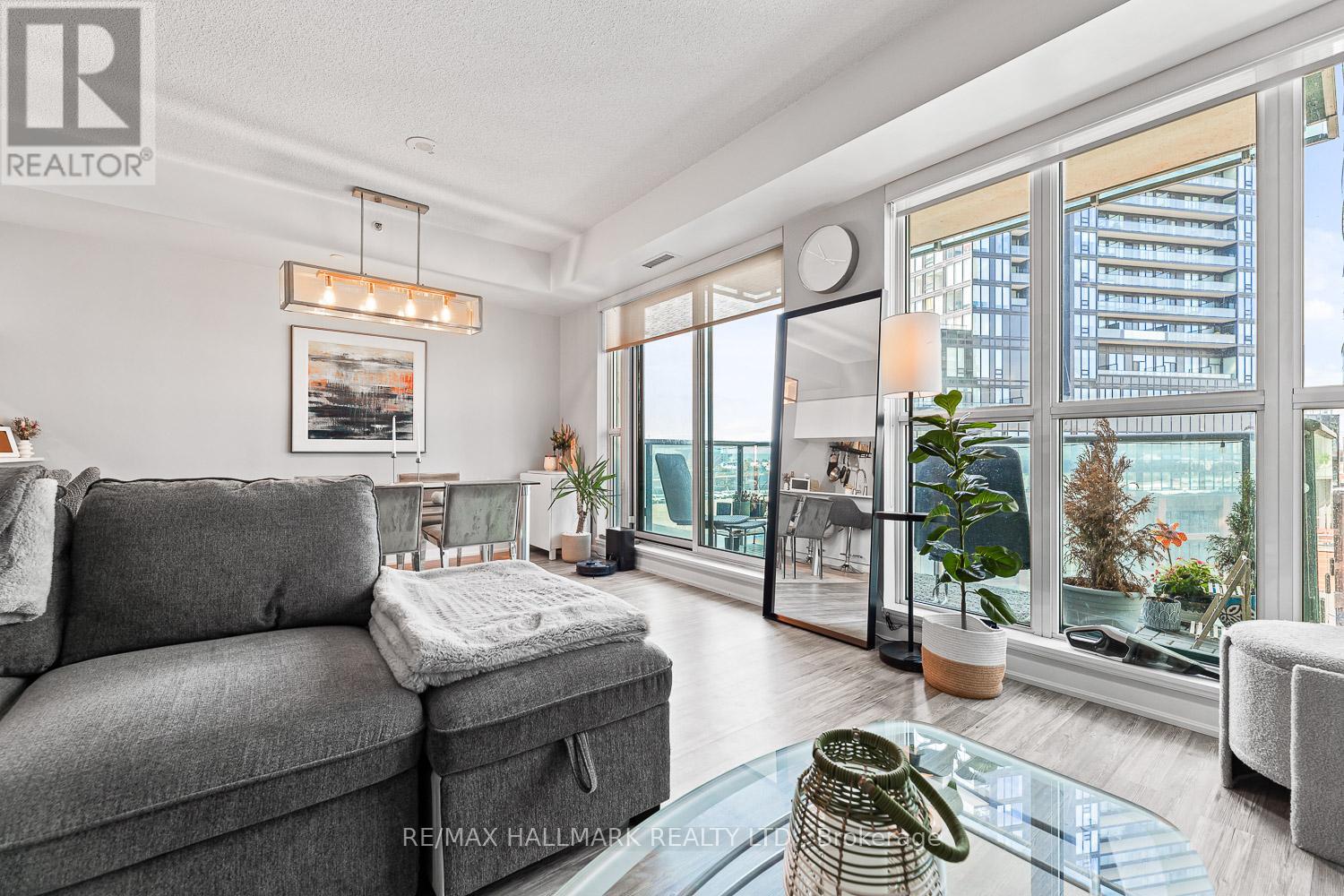 709 69 Lynn Williams St, Toronto, ON M6K 3R7