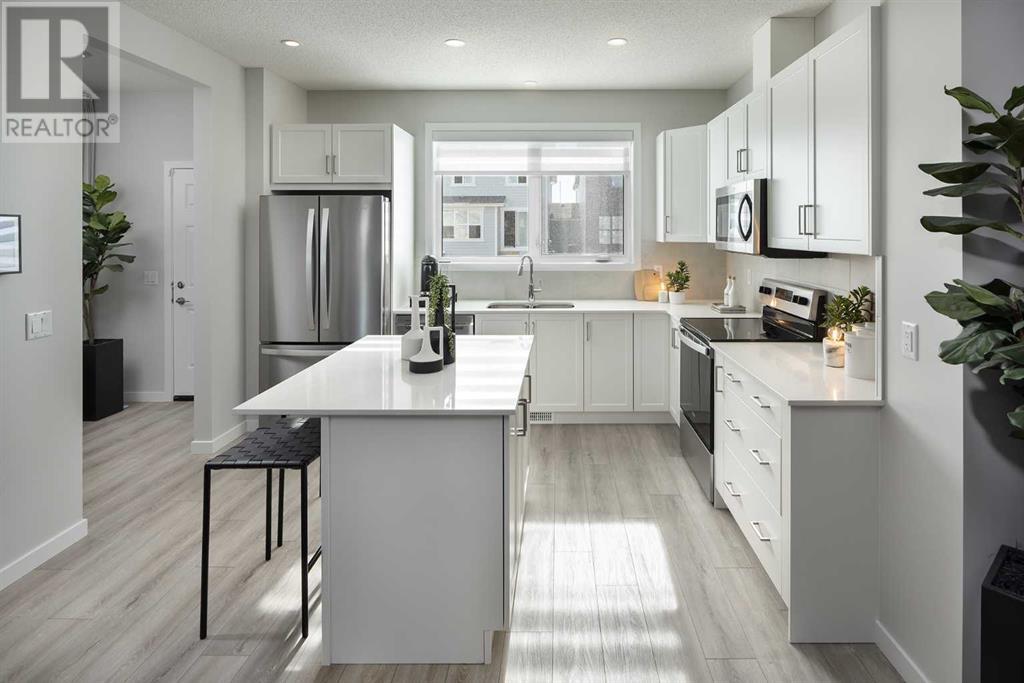 74 Magnolia St SE, Calgary, AB T3M 3X8