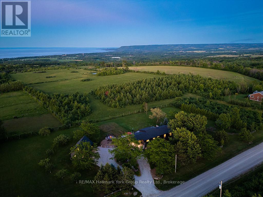 125 Mountain Rd, Meaford, ON N4L 1W6