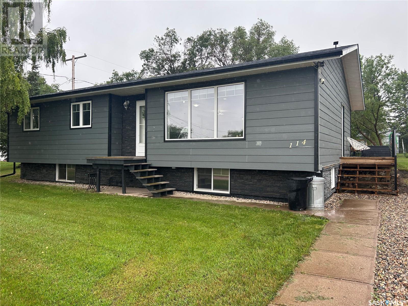 114 3 Avenue North, Maymont, SK S0M 1T0