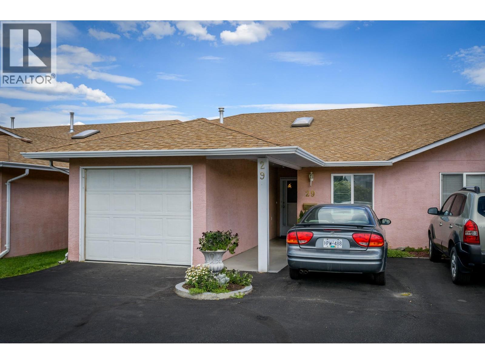 1285 14th Street Unit 29, Kamloops, BC V2B 8K9