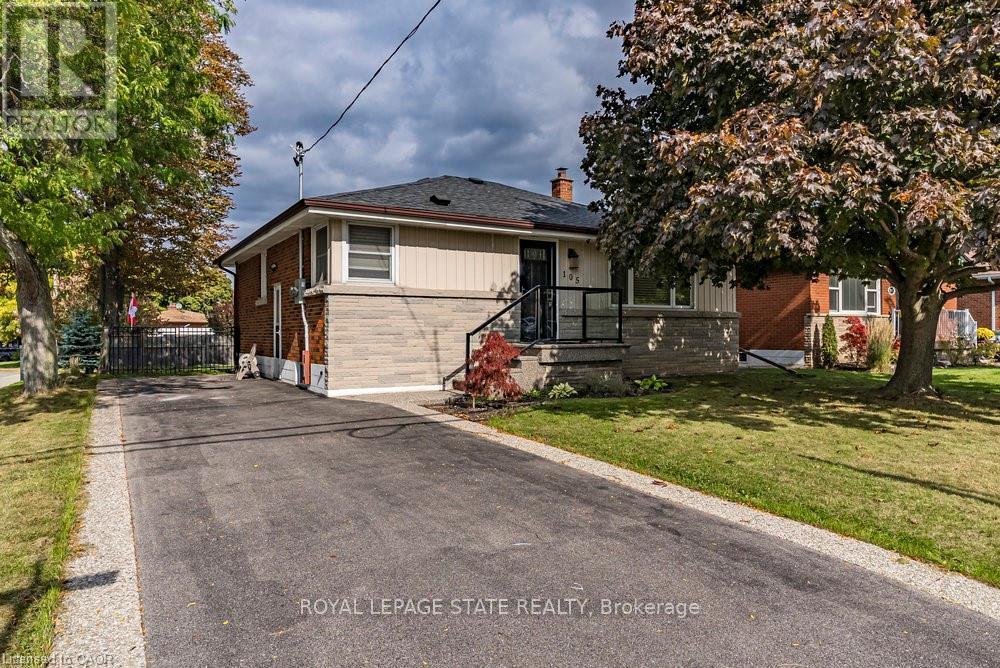 105 Mcelroy Rd E, Hamilton, ON L9A 1Z1