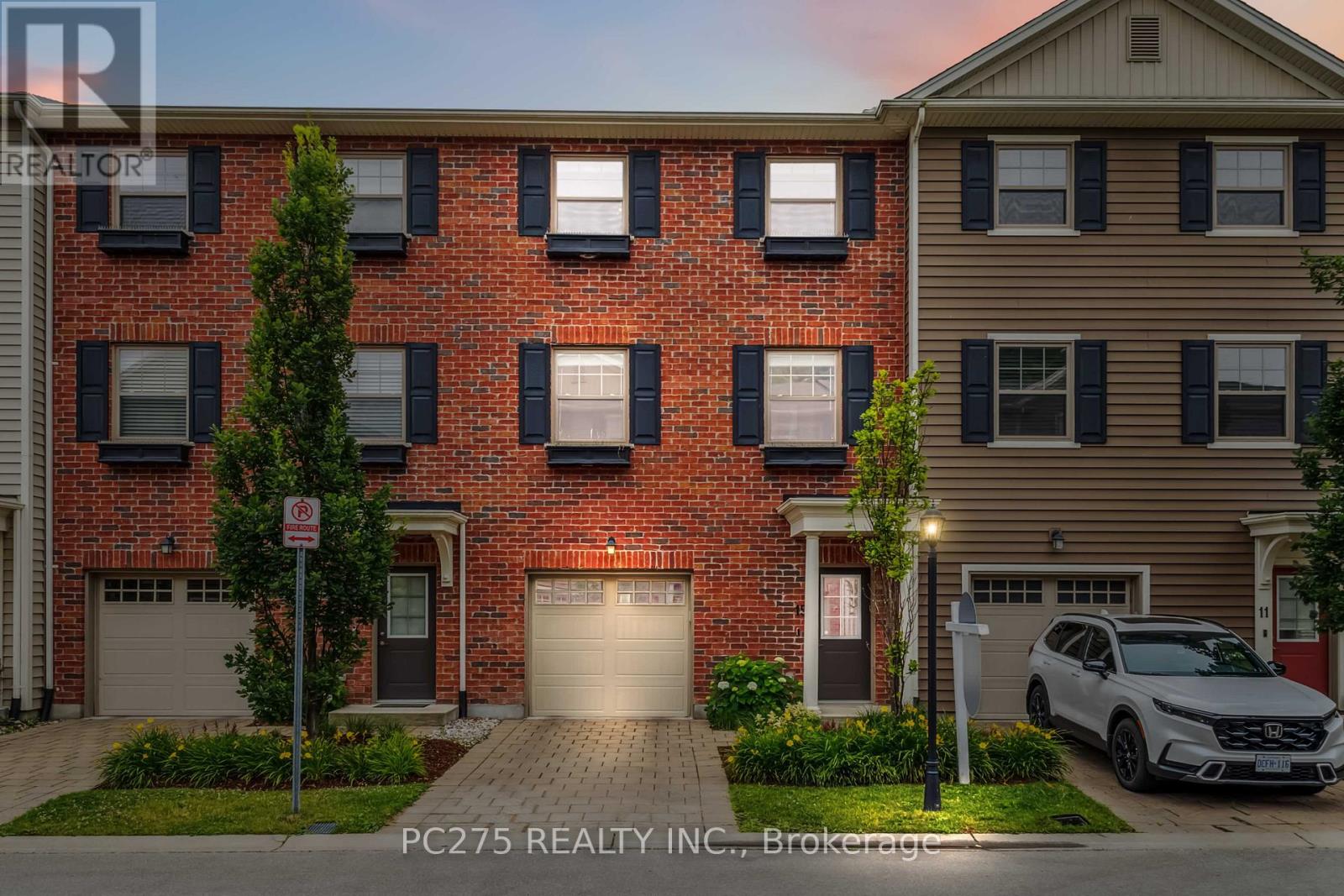 15 1040 Coronation Dr, London, ON N6H 0B5