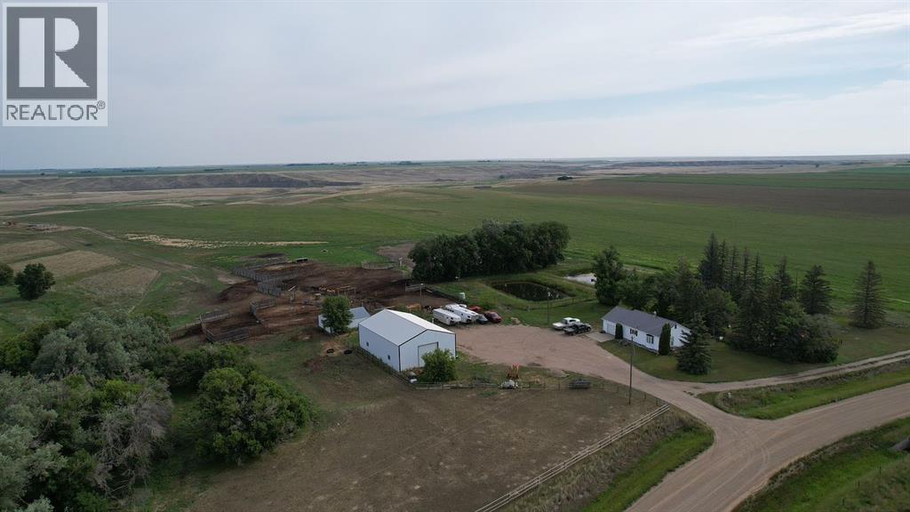 162 Hays Rd 30 N, Hays, AB T0K 1B0
