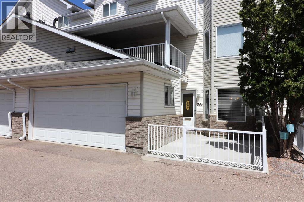 241 Washington Way SE, Medicine Hat, AB T1A 8T9