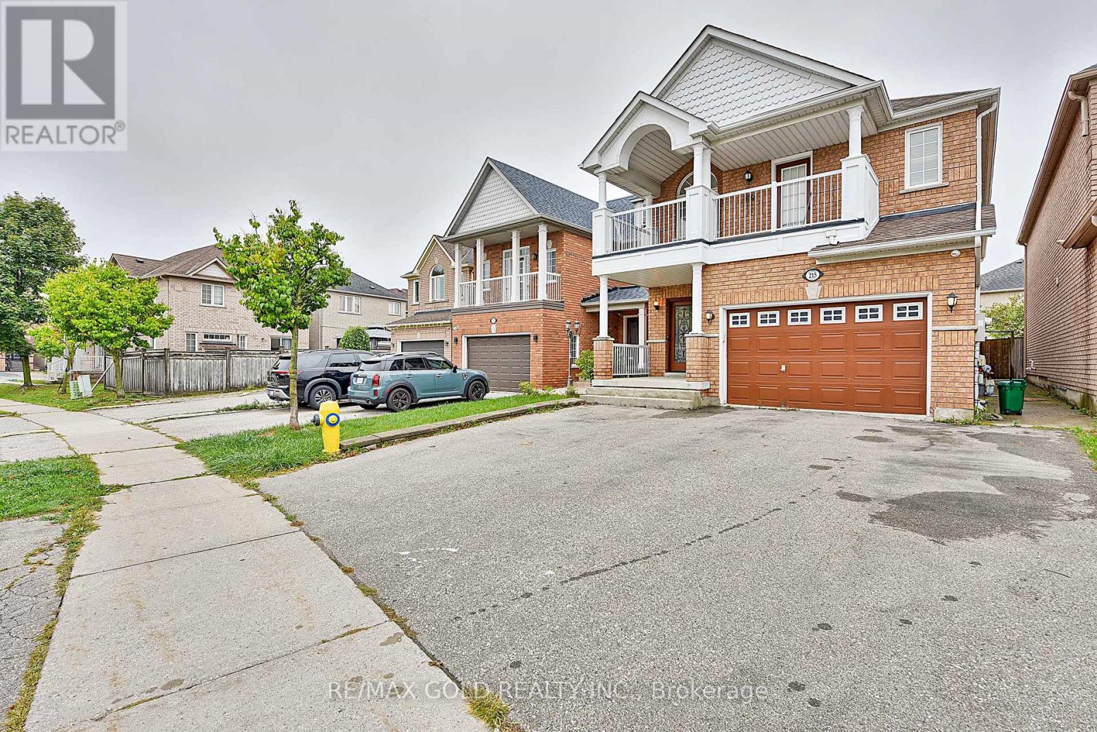 215 Bachman Dr, Vaughan, ON L6A 3V9