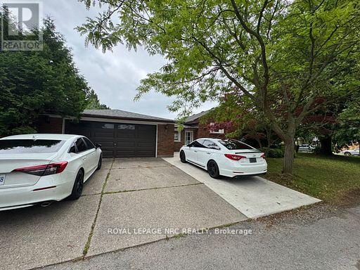 6437 Margaret St, Niagara Falls, ON L2G 2T6