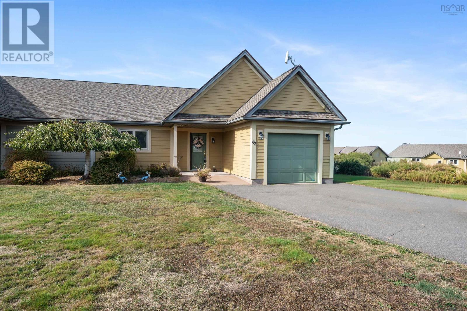 117 Simpson Rd, Pictou, NS B0K 1H0