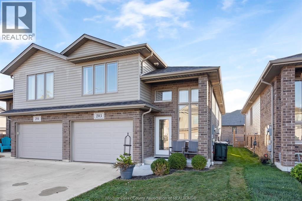203 Adams, Amherstburg, ON N9V 0B2