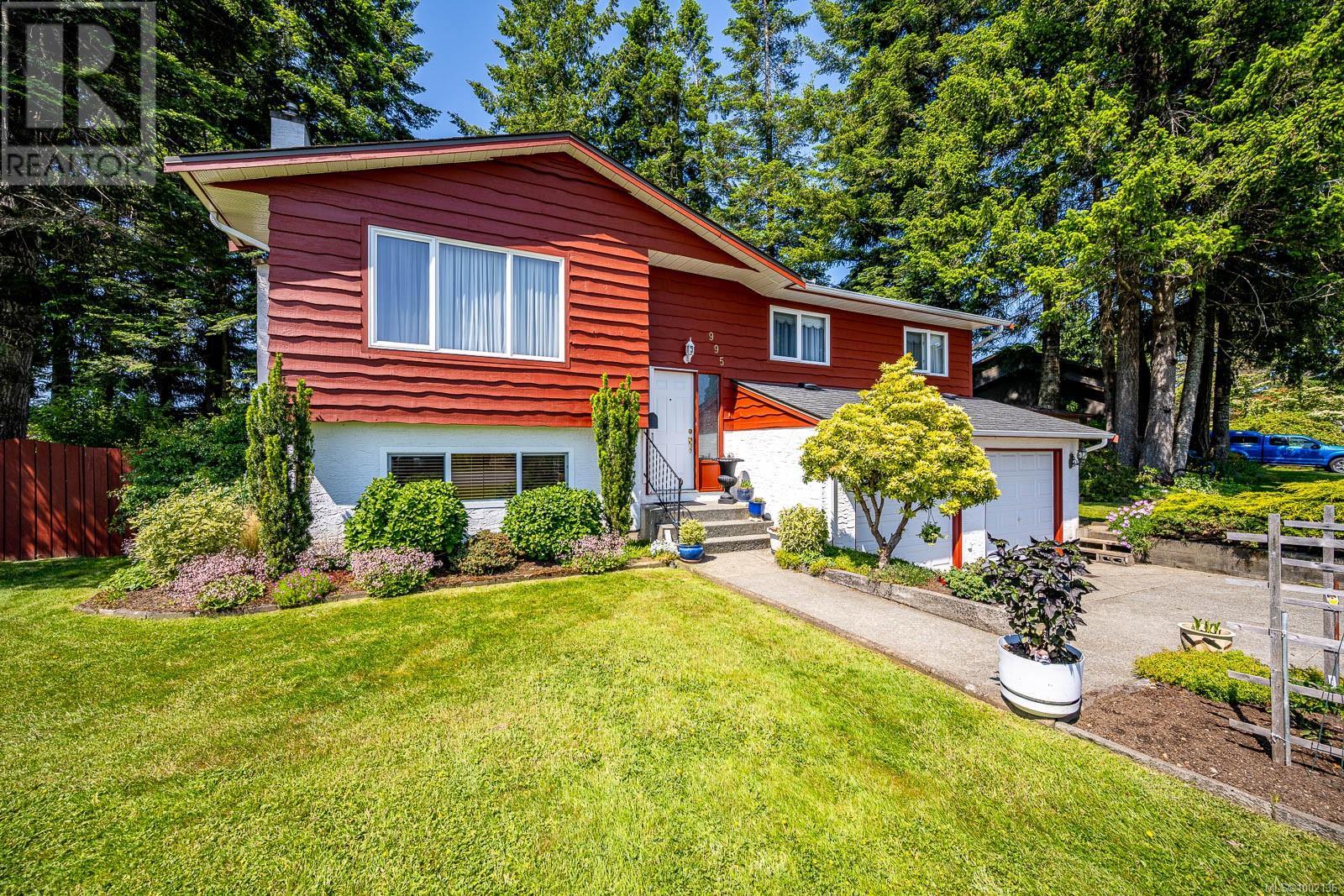 995 Mantle Dr, Courtenay, BC V9N 7H3