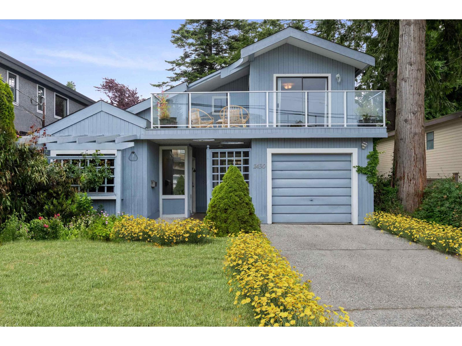 1430 Bergstrom Rd, White Rock, BC V4B 5E1