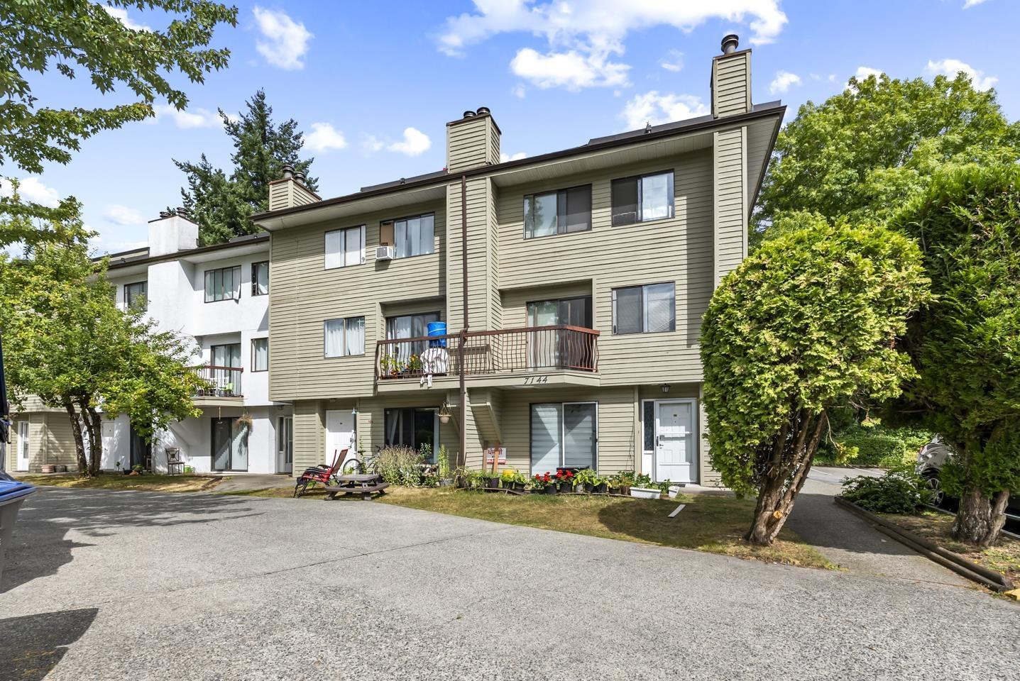 7144 133b Street Unit 207, Surrey, BC V3W 8A4