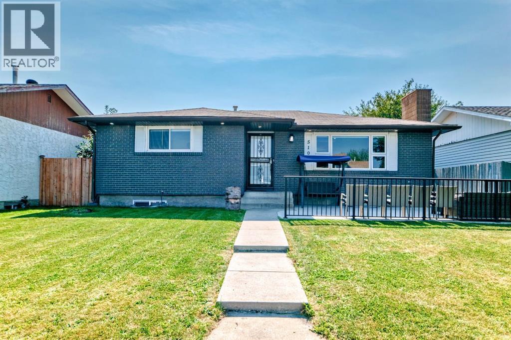 5107 Rundleview Rd NE, Calgary, AB T1Y 1J5