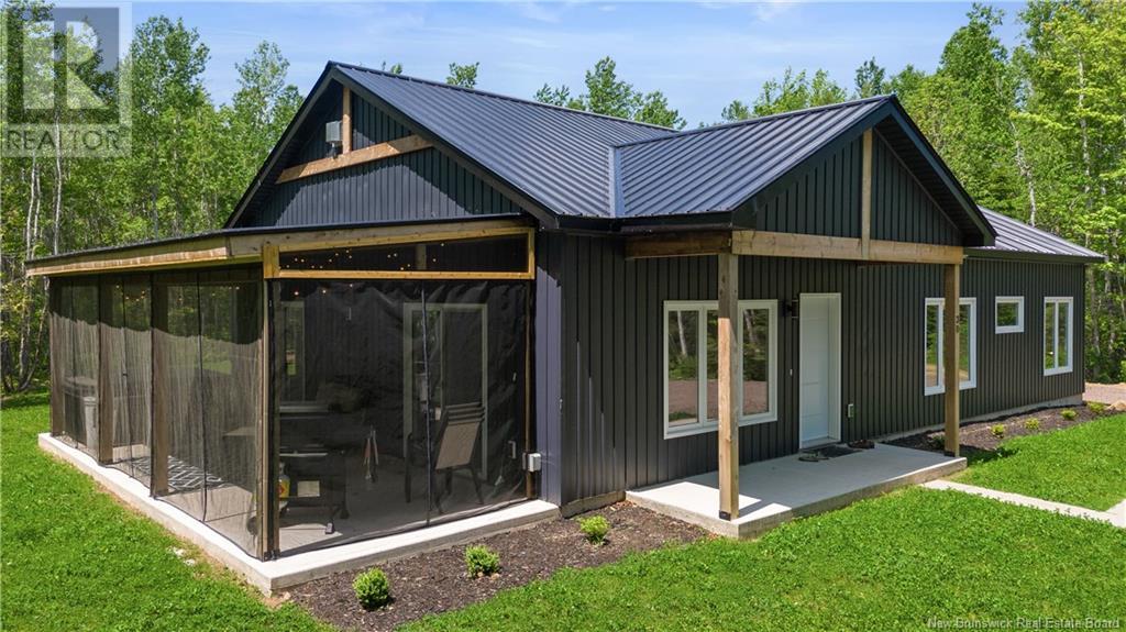 30 Baron Rd, Grand-barachois, NB E4P 9A6