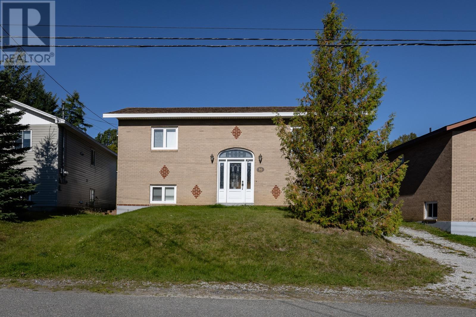 50 Carmen Ave, Corner Brook, NL A2H 4V6
