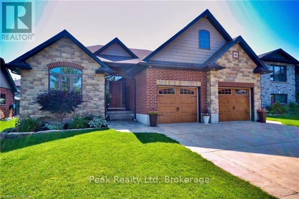 286 Sunset Dr, West Perth, ON N0K 1N0