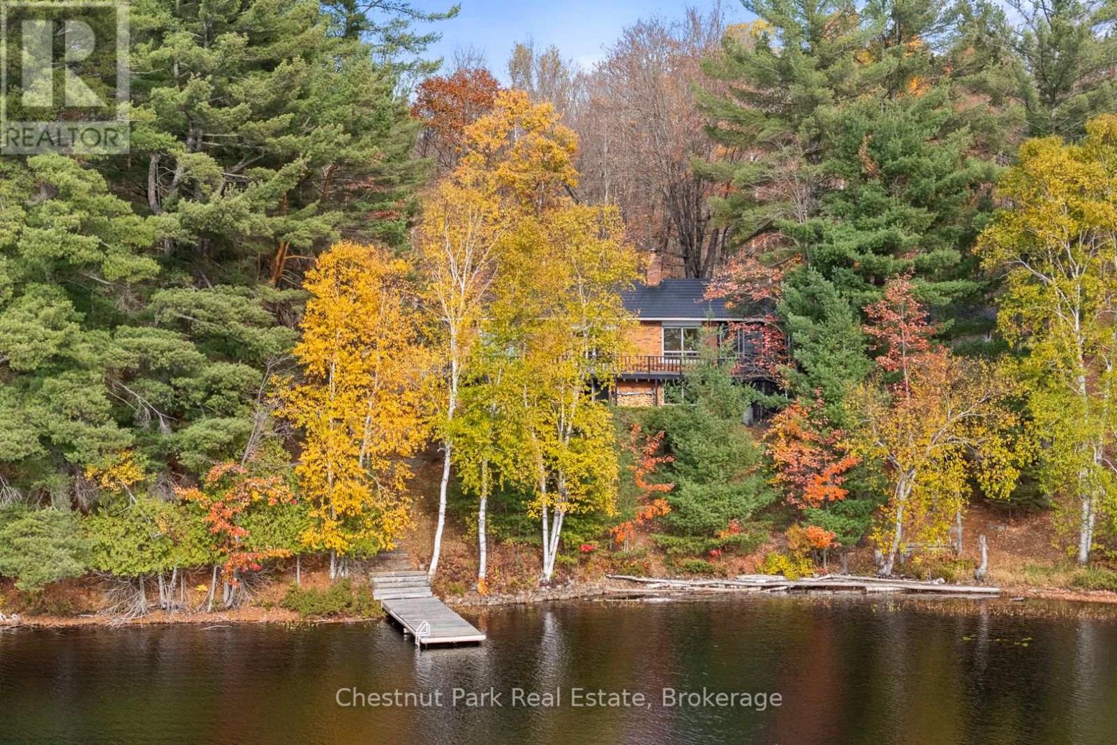652 N Waseosa Lake Rd, Huntsville, ON P1H 2J4