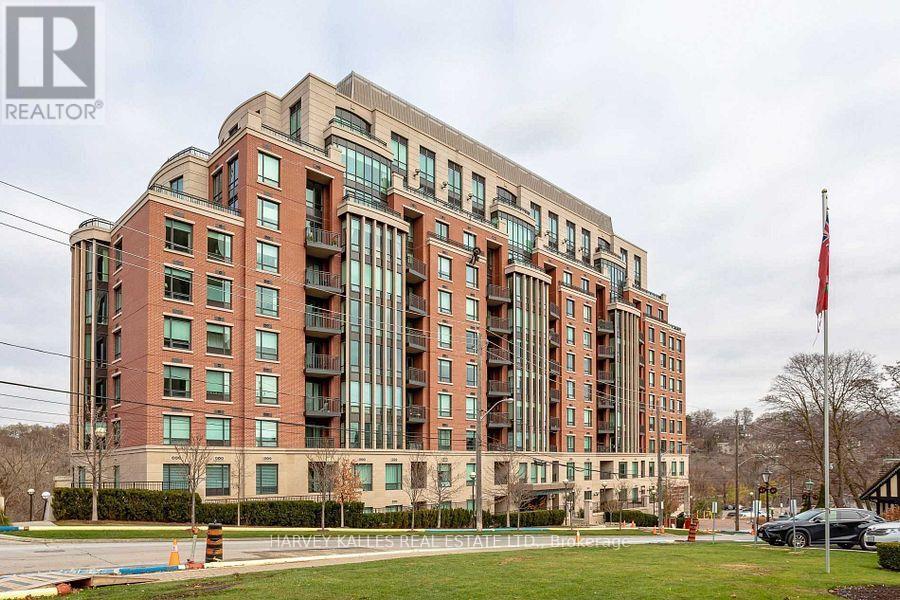 103 30 Old Mill Rd, Toronto, ON M8X 0A5