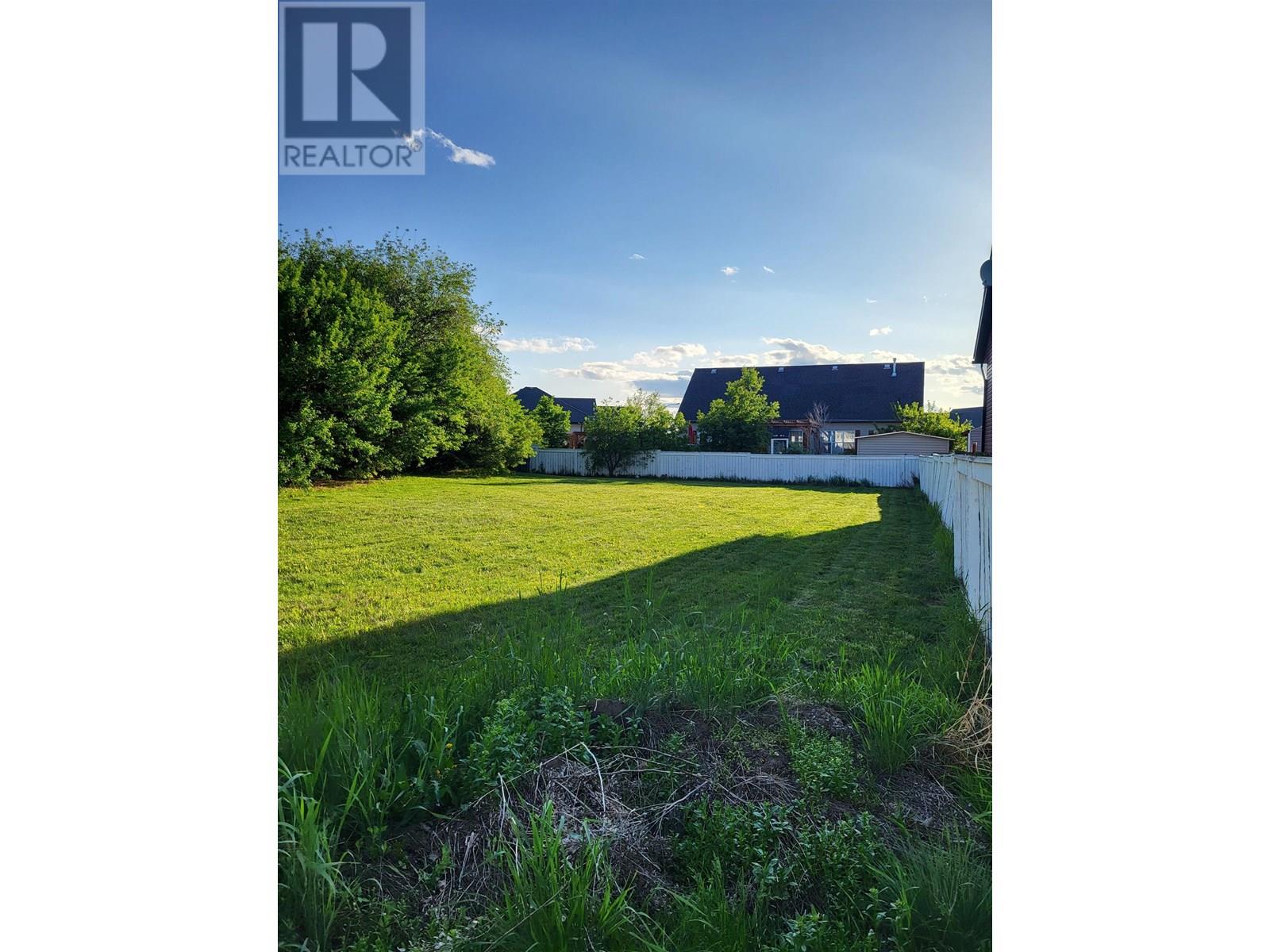 103 Street Unit 11320, Fort St. John, BC V1J 7J2