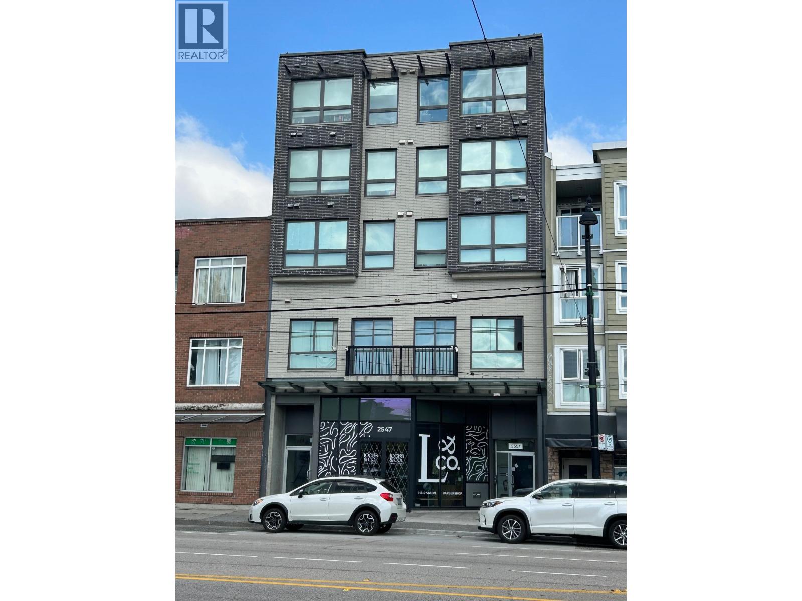 2551 Kingsway, Vancouver, BC V5R 5H3