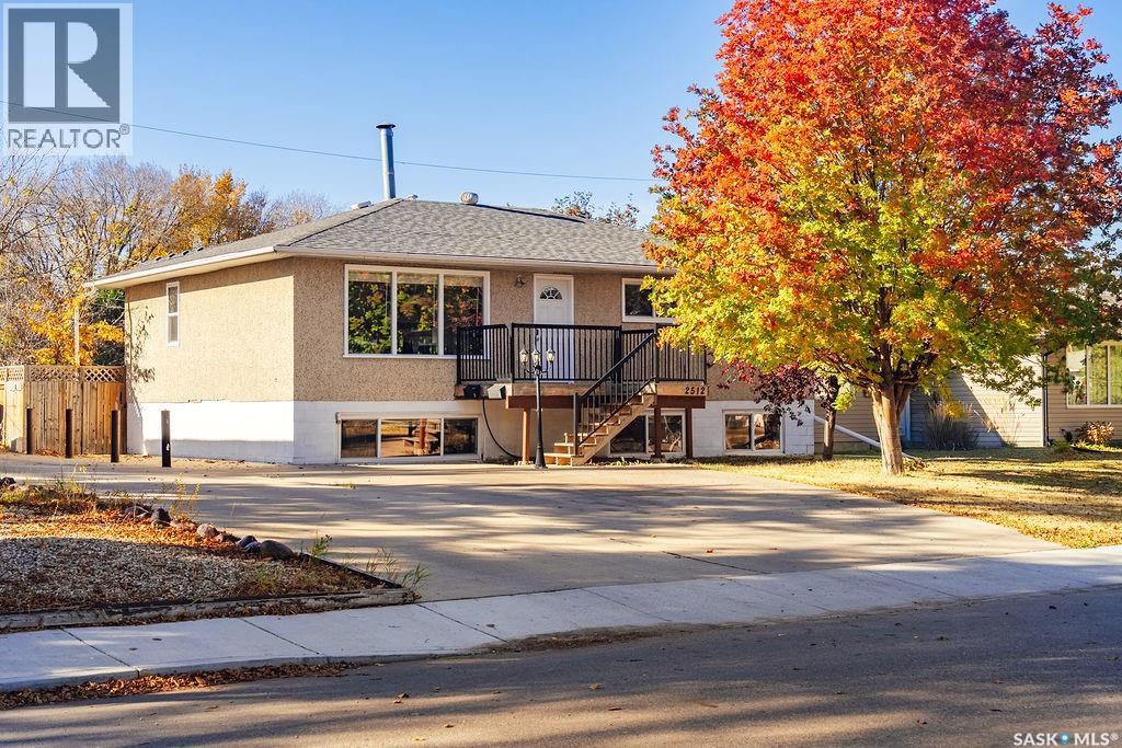 2512 Melrose Ave, Saskatoon, SK S7J 0V6