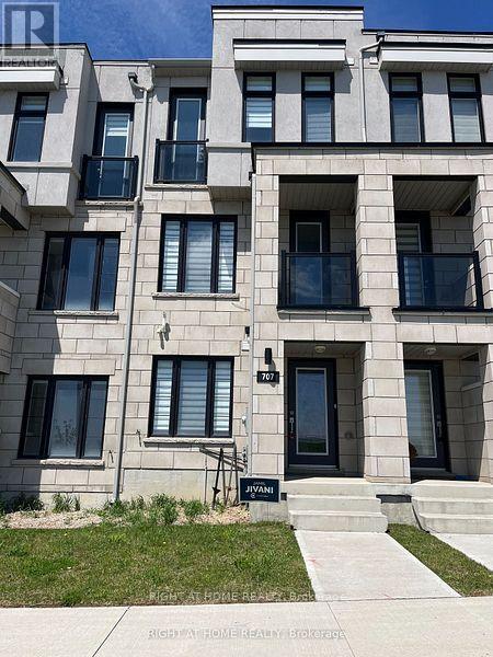 707 Port Darlington Rd, Clarington Bowmanville, ON L1C 3K3
