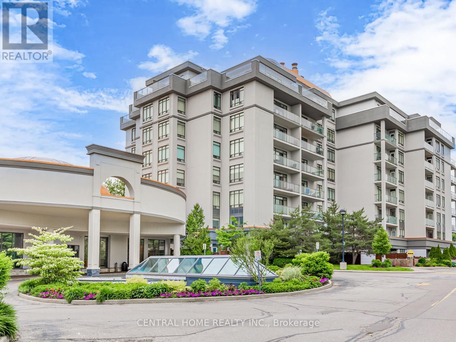 217 11121 Yonge St, Richmond Hill, ON L4C 0S7