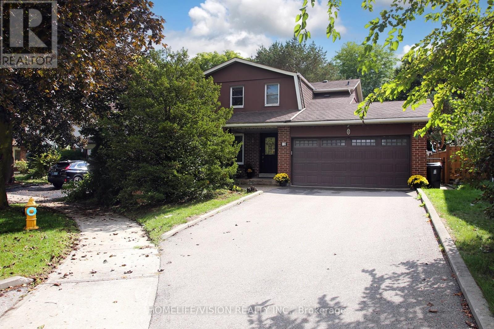 12 Relroy Ct E, Toronto Steeles, ON M1W 2Y7