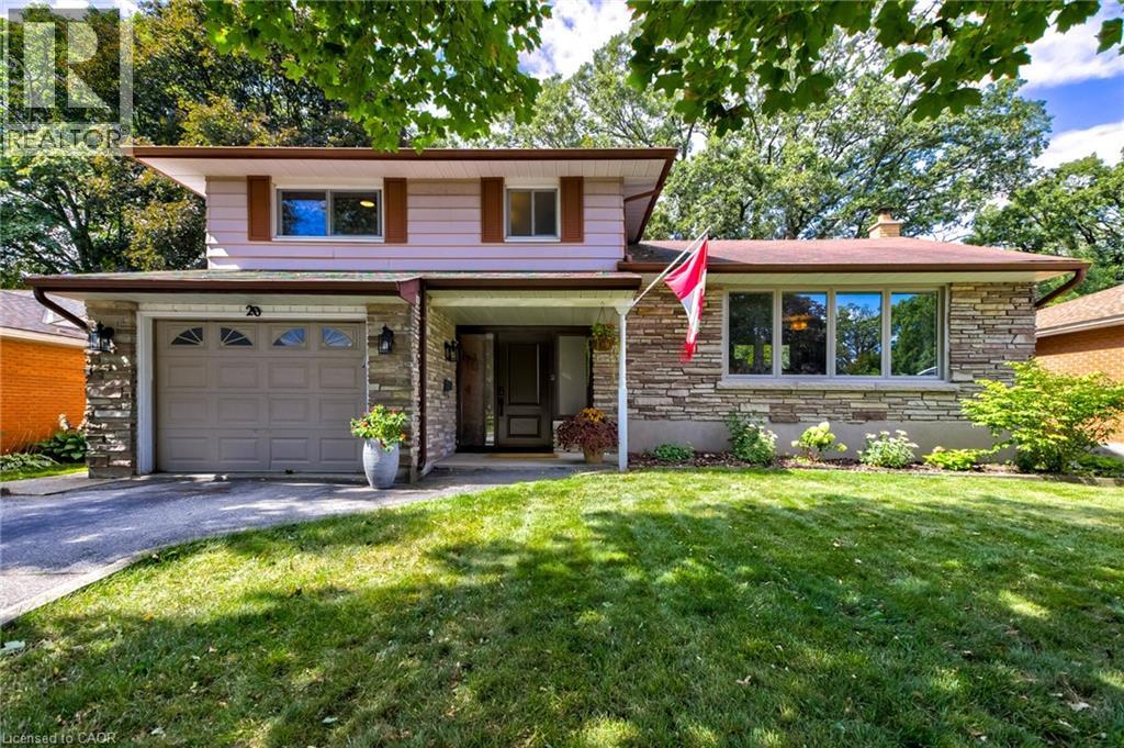 20 Taylor Cres, Cambridge, ON N1R 5M7