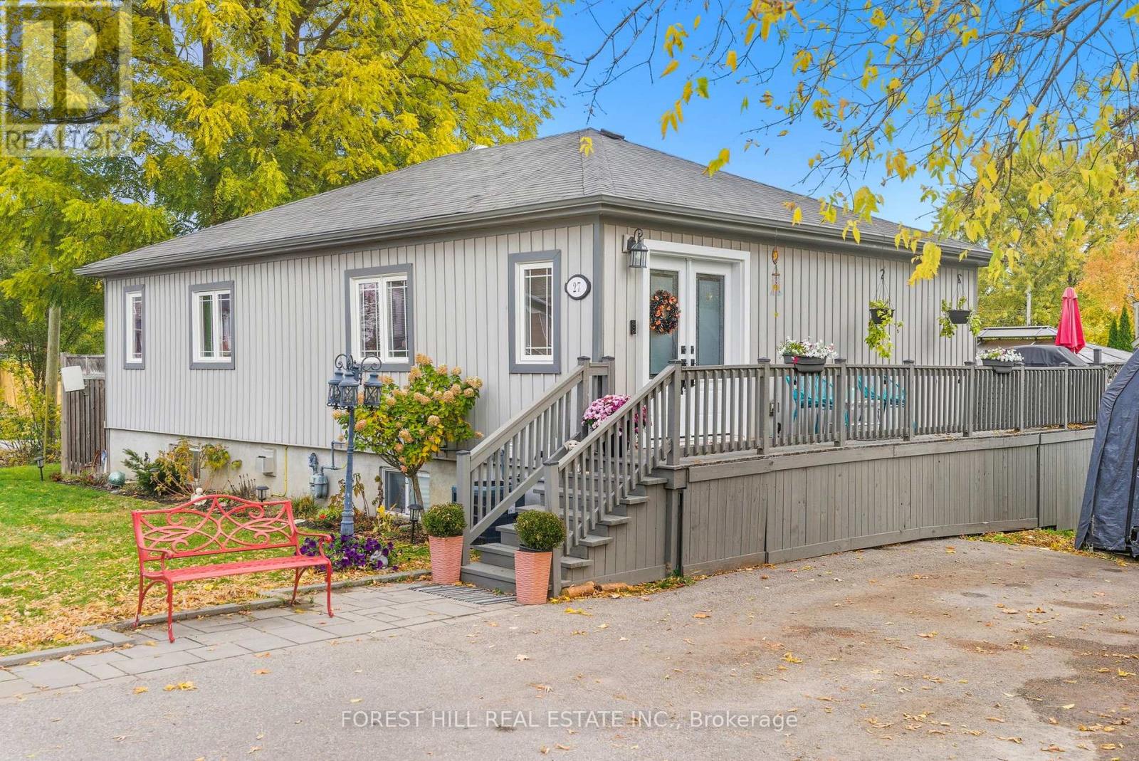 27 Marina Dr, Scugog, ON L0B 1E0