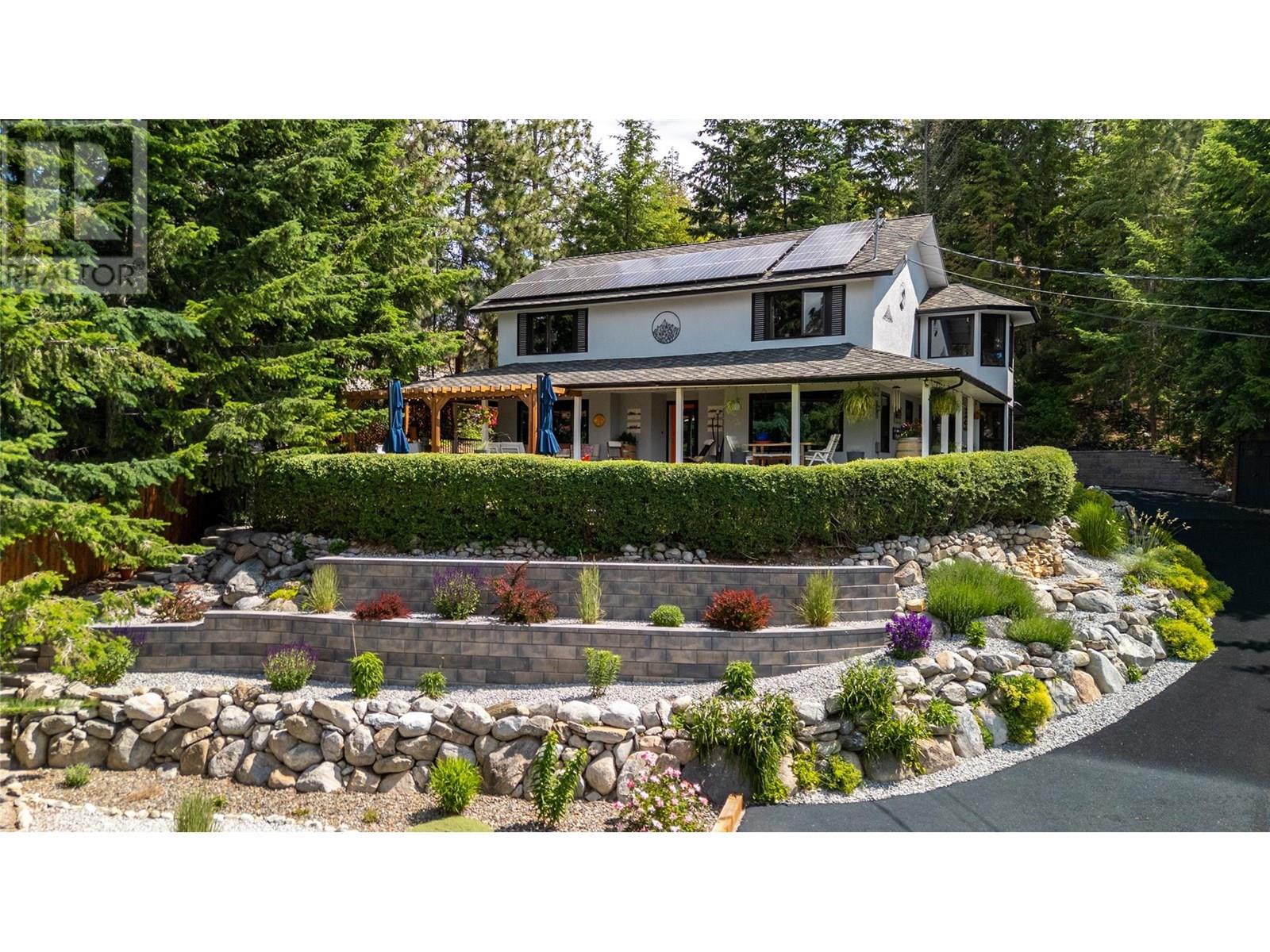 3199 Juniper Dr, Naramata, BC V0H 1N1