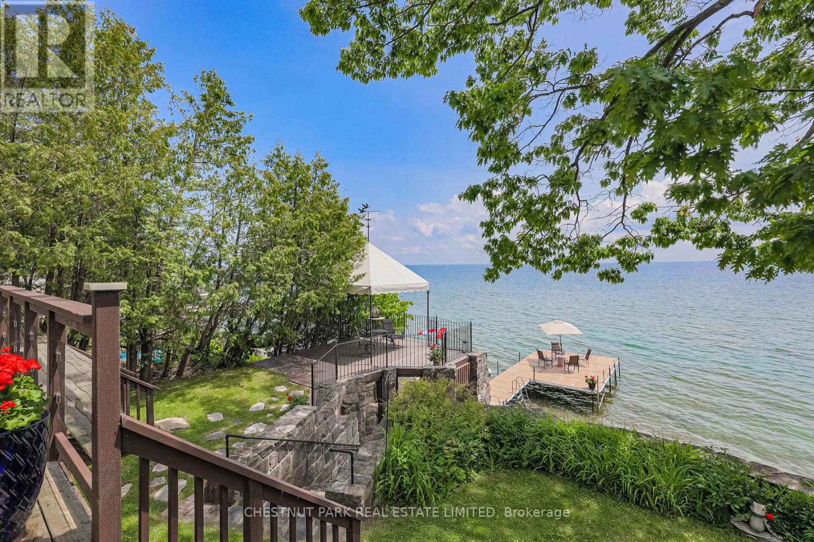 3531 Crescent Harbour Rd, Innisfil, ON L9S 2Y7