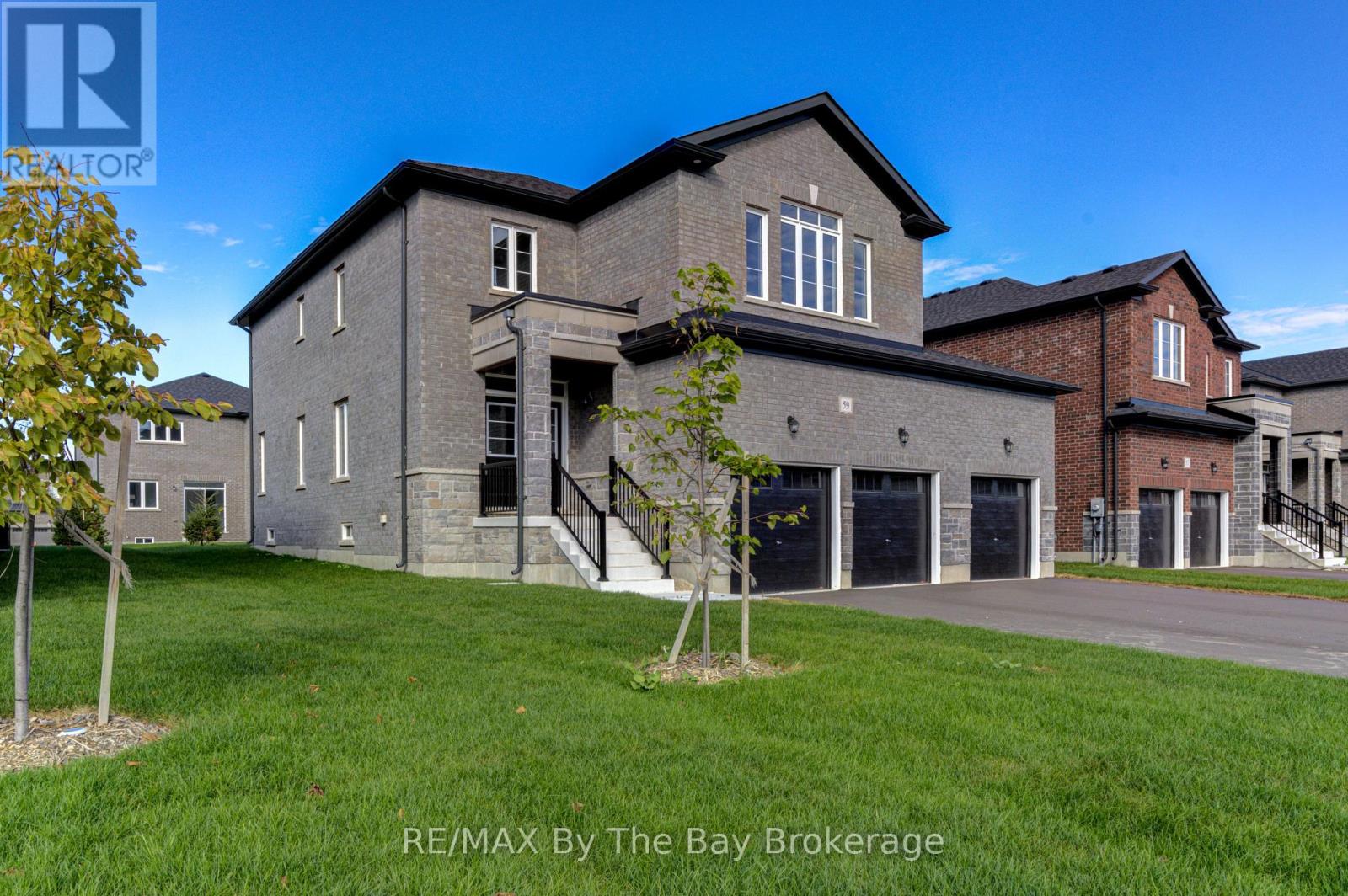 59 Amber Dr, Wasaga Beach, ON L9Z 0R8